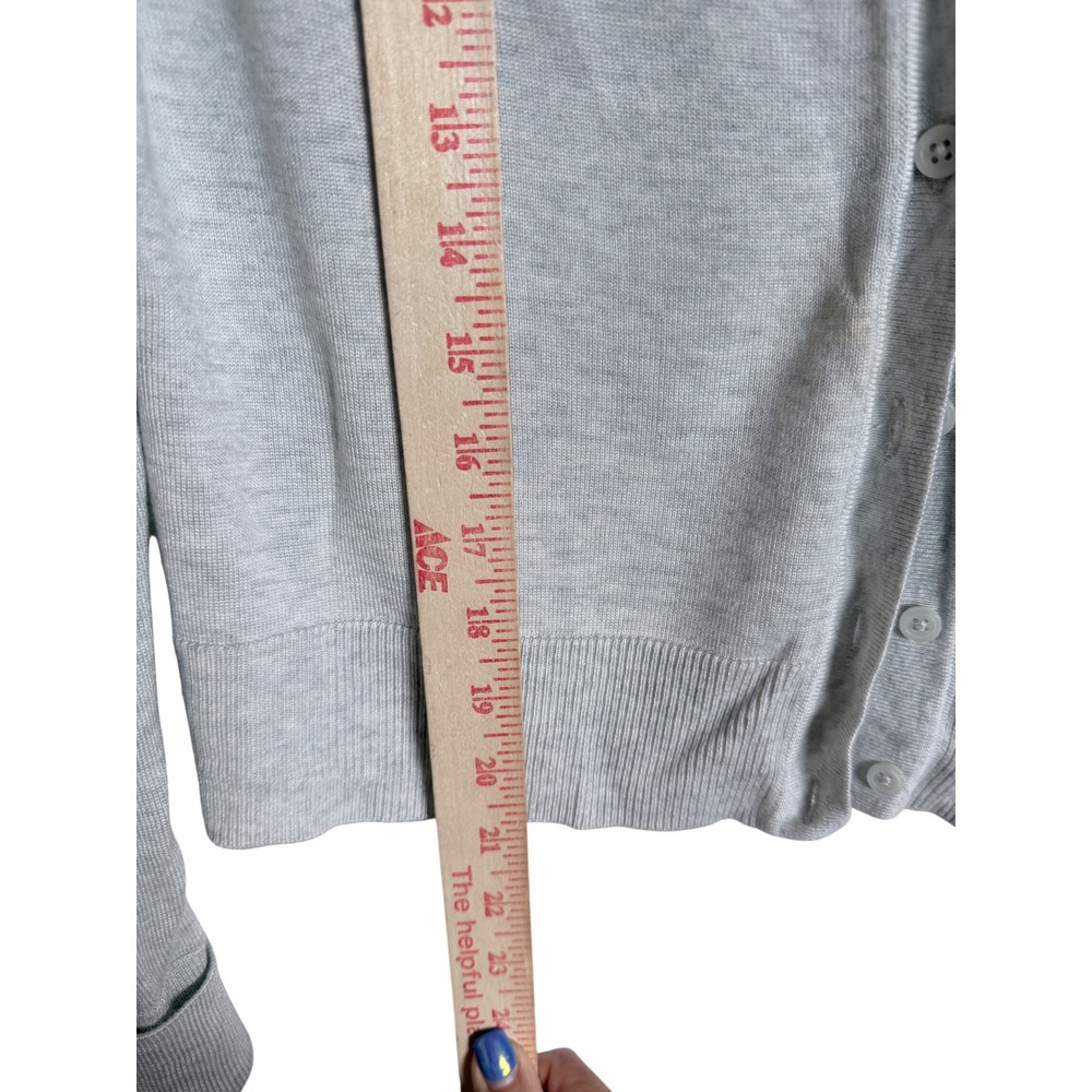 Athleta Gray Cardigan S/XS V Neck Button Front Minimalist Teacher Travel - Picture 5 of 10